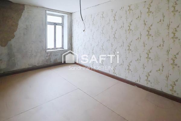 Maison de 265m2 habitables avec 11 chambres!