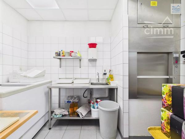Cimm Immobilier Bréal-sous-Montfort vous propose à la vente ce bar/restaurant sur la commune de Montfort-sur-Meu.