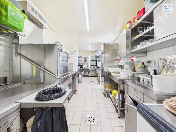 Cimm Immobilier Bréal-sous-Montfort vous propose à la vente ce bar/restaurant sur la commune de Montfort-sur-Meu.