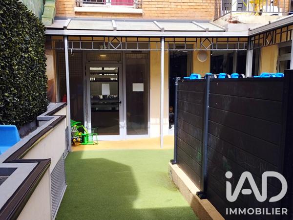 Murs commerciaux  à vendre 490 m² Paris 17