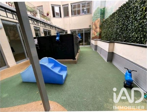 Murs commerciaux  à vendre 490 m² Paris 17