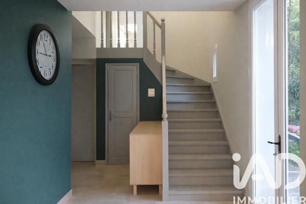 Maison à vendre 9 pièces 234 m² Malaucène