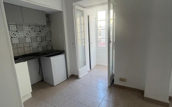 Appartement à vendre    8 pièces • 156 m2 Nice