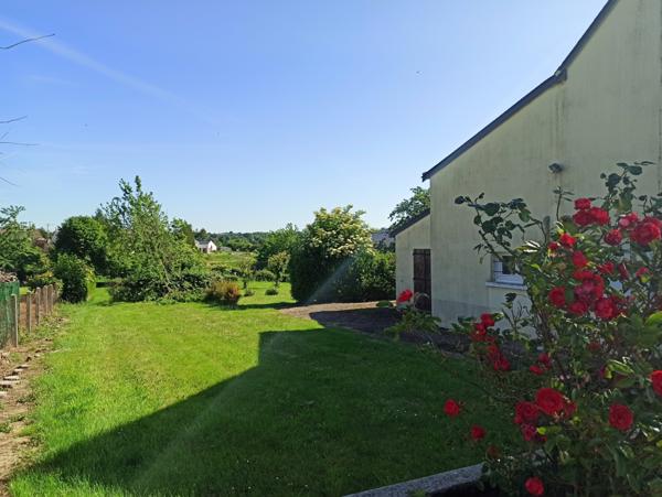 Ancien commerce, 110 m² + 60m², terrain de 1242m²