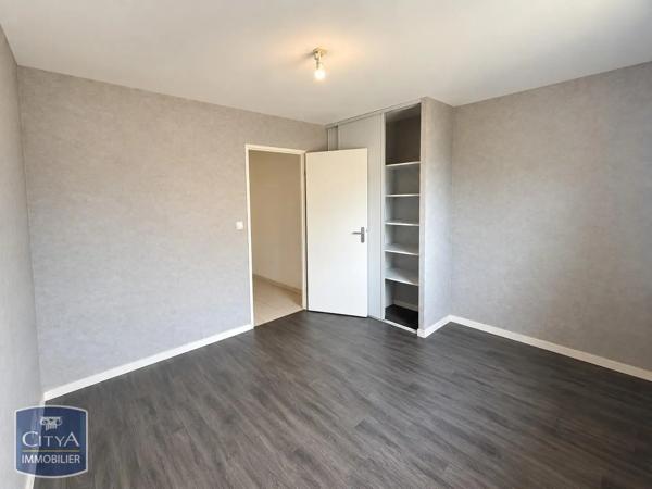 Appartement à louer 2 pièces 47.99m² Crozon (29160)