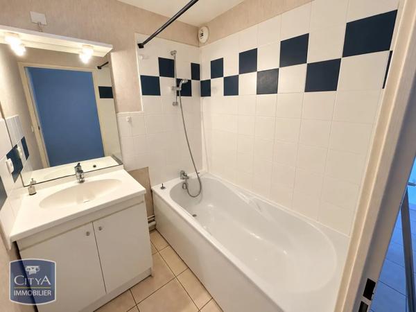 Appartement à louer 2 pièces 47.99m² Crozon (29160)