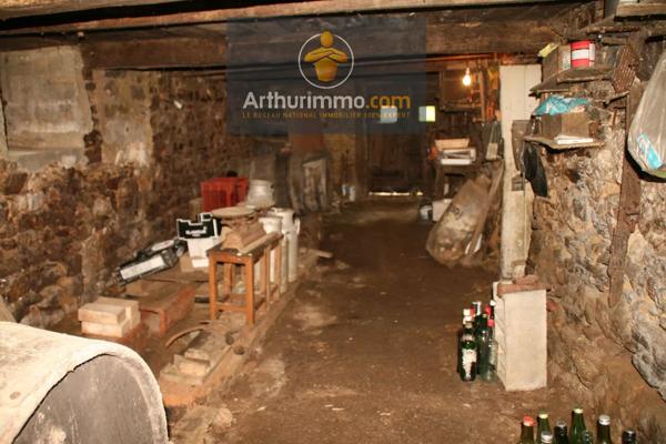 Vente                                                      Maison
                        
                     3 pièces                                         à Forges-de-Lanouée