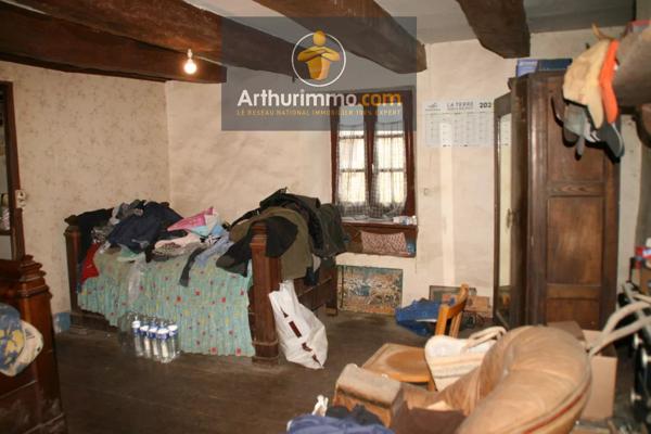 Vente                                                      Maison
                        
                     3 pièces                                         à Forges-de-Lanouée