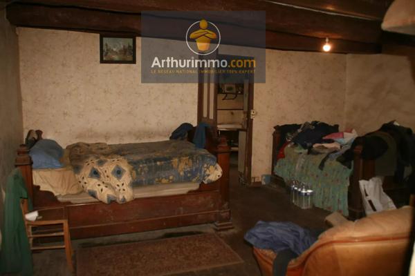 Vente                                                      Maison
                        
                     3 pièces                                         à Forges-de-Lanouée