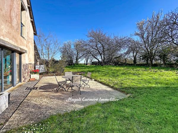 Maison de charme 7 pièces, 116 m2, sans travaux, aux portes de Montfort