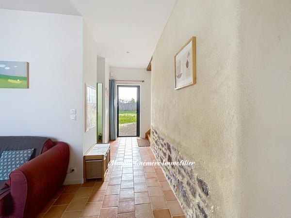 Maison de charme 7 pièces, 116 m2, sans travaux, aux portes de Montfort