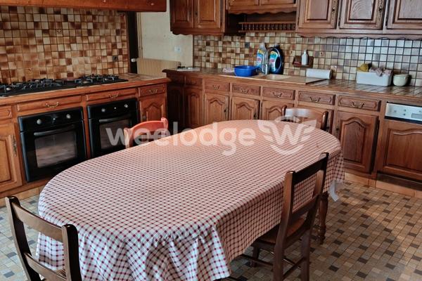 Local commercial à vendre 6 pièces de 258 m² à La Pérouille