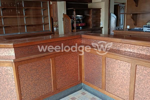 Local commercial à vendre 6 pièces de 258 m² à La Pérouille