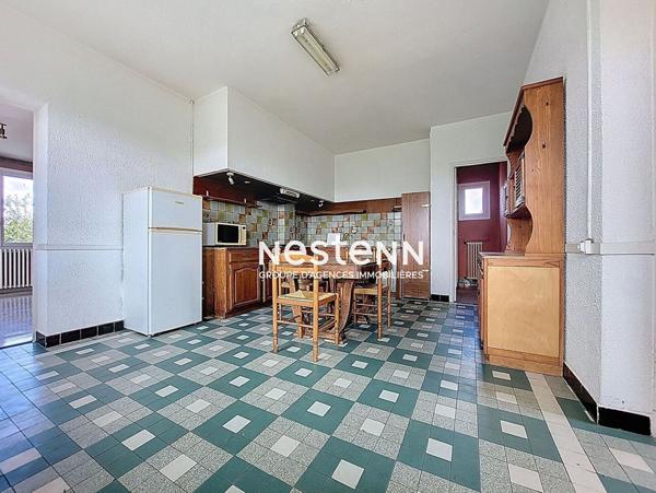 SOUS COMPROMIS - MAISON T6 142 M² HAB - A RENOVER - SUR 662 M² DE TERRAIN