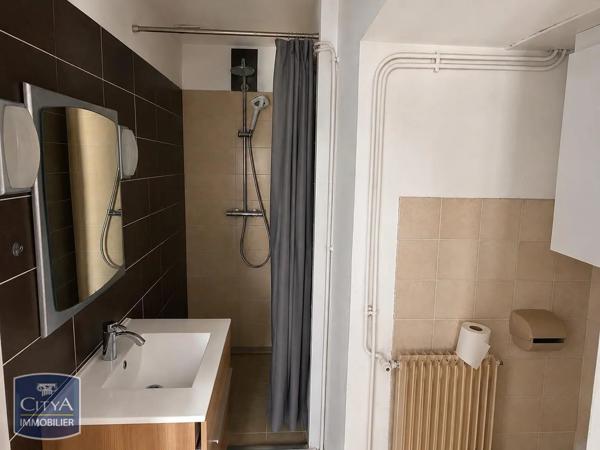 Appartement à louer 2 pièces 31m² Viry (39360)