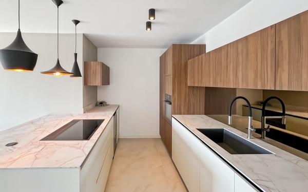 Maison à vendre    6 pièces •  Vallauris