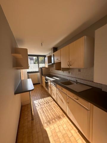 APPARTEMENT T4 / GARAGE / BALCON/CAVE/ASCENSEUR - ST GERMAIN