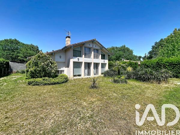 Maison à vendre 5 pièces 110 m² Saint-Vincent-de-Paul