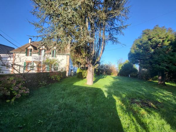 Corps de ferme de 381 m²