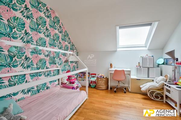 Maison Le Mesnil Le Roi 150 m2 €745 000 ** - Référence 12861