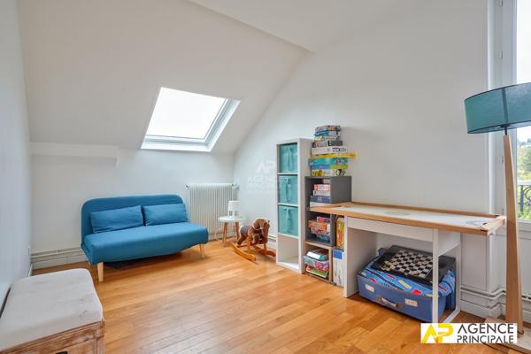 Maison Le Mesnil Le Roi 150 m2 €745 000 ** - Référence 12861