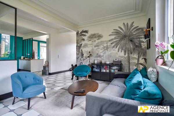 Maison Le Mesnil Le Roi 150 m2 €745 000 ** - Référence 12861