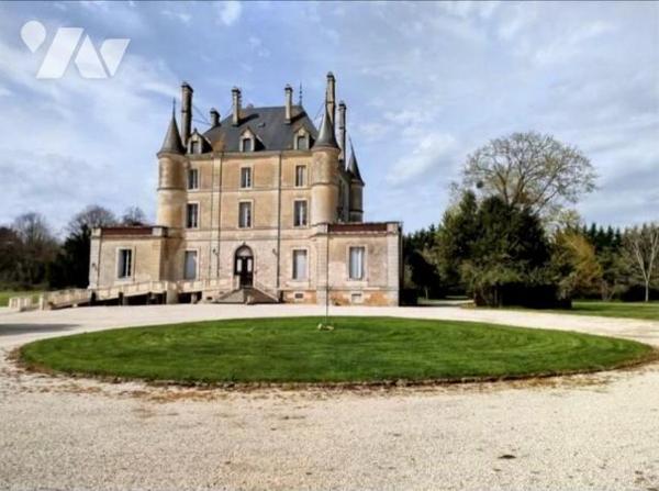Chateau 16 pièces
