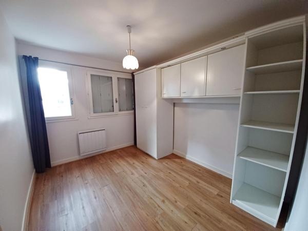 Type 3 Bis avec garage et cuisine équipée 23 Rue Meallet de cours AURILLAC Détails des diagnostics énergétiques