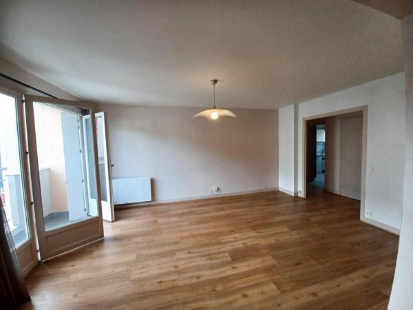 Type 3 Bis avec garage et cuisine équipée 23 Rue Meallet de cours AURILLAC Détails des diagnostics énergétiques