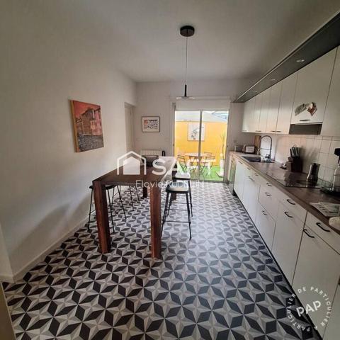 Bordeaux Caudéran-Mondésir - maison de 140m² avec 4 chambres, jardin, piscine, stationnements