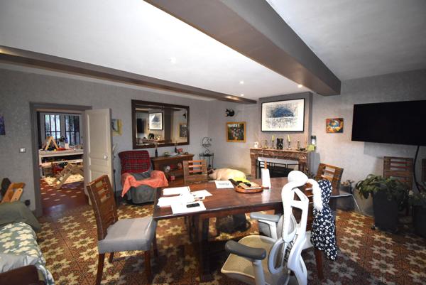 CINTEGABELLE (31550) - ANCIENNE GRANGE - 379m2 Cintegabelle (31550)