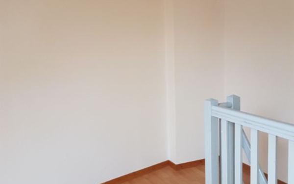 Appartement à louer    1 pièce •  Merville