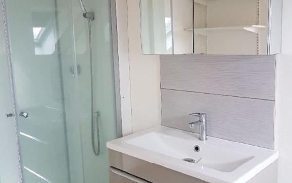 Appartement à louer    1 pièce •  Merville