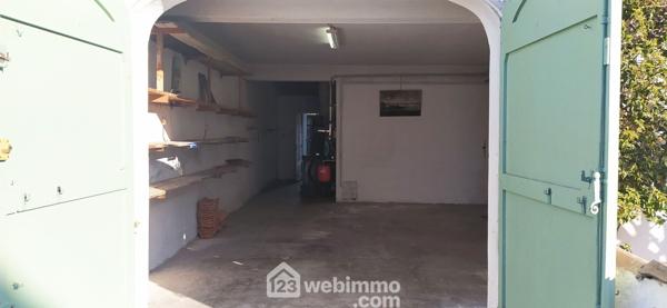 Maison de village 150 m² à Saintes-Maries-de-la-Mer 13460