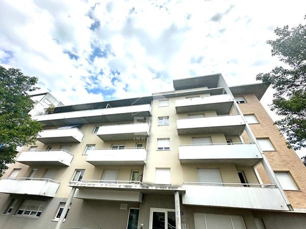 F2 AVEC ASCENSEUR BALCON ET PARKING. jardin des plantes