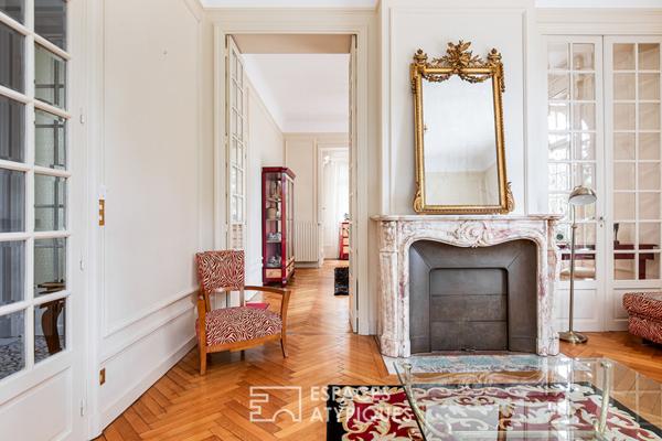 Propriété exeptionnelle en centre-ville au coeur d’un parc arboré