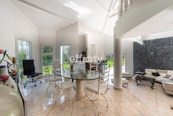 Maison 6 pièces - 200 m²