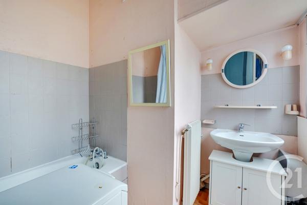 Appartement F3 à vendre  3 pièces - 53,52 m2 PARIS - 75020