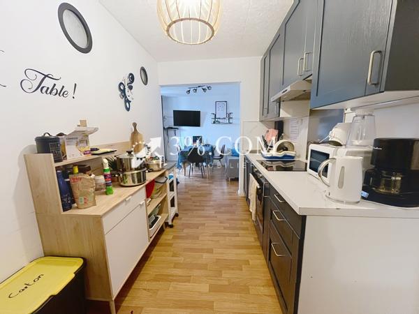 Appartement 6 pièce(s) 5 chambre(s) 100.11 m²