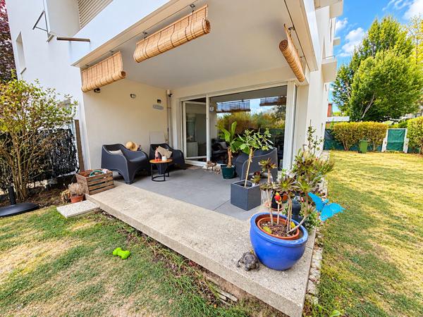 Appartement Le Plessis-Robinson 2 pièce(s) 46.28 m² avec jardin de 150 m²