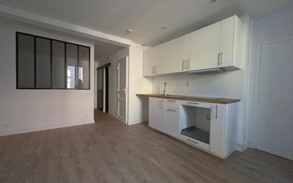 Appartement à louer    1 pièce • 29,51 m2 Agde