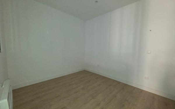 Appartement à louer    1 pièce • 29,51 m2 Agde