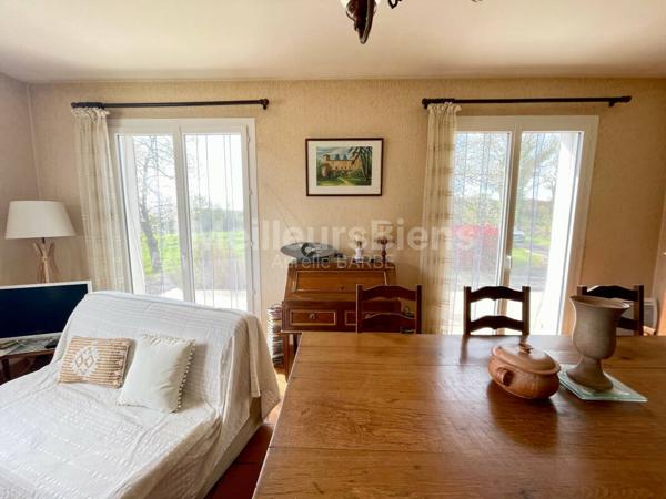 Maison individuelle + hangar sur 1 hectare