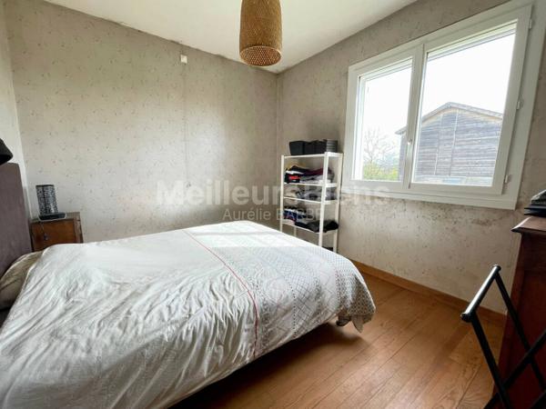 Maison individuelle + hangar sur 1 hectare