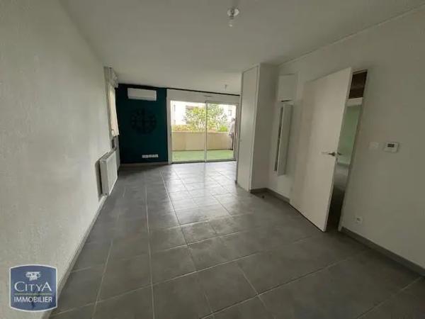 Appartement à louer 3 pièces 61.04m² Frontignan (34110)