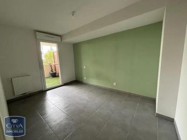 Appartement à louer 3 pièces 61.04m² Frontignan (34110)