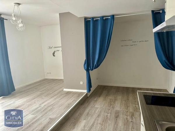 Appartement à louer 1 pièce 31.7m² Plombières-lès-Dijon (21370)