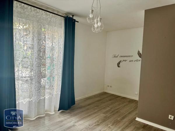Appartement à louer 1 pièce 31.7m² Plombières-lès-Dijon (21370)