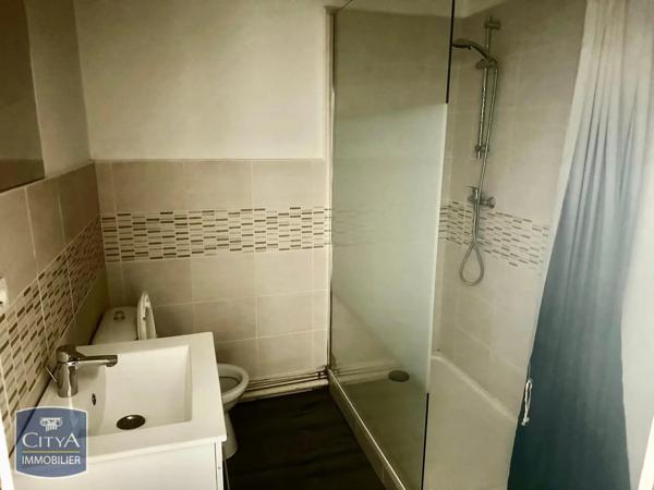 Appartement à louer 1 pièce 31.7m² Plombières-lès-Dijon (21370)