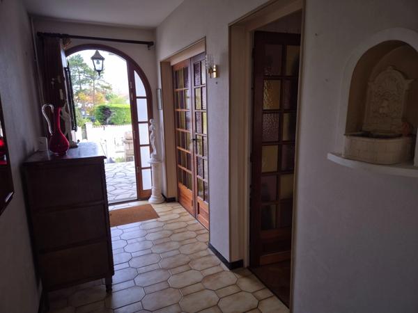 Pavillon Plain-pied, 100 m2, secteur calme, proches bus, commerces et écoles